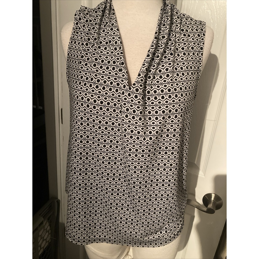 Laundry by Shelli Segal Sleeveless Geometric Black And White Top Size Medium LN